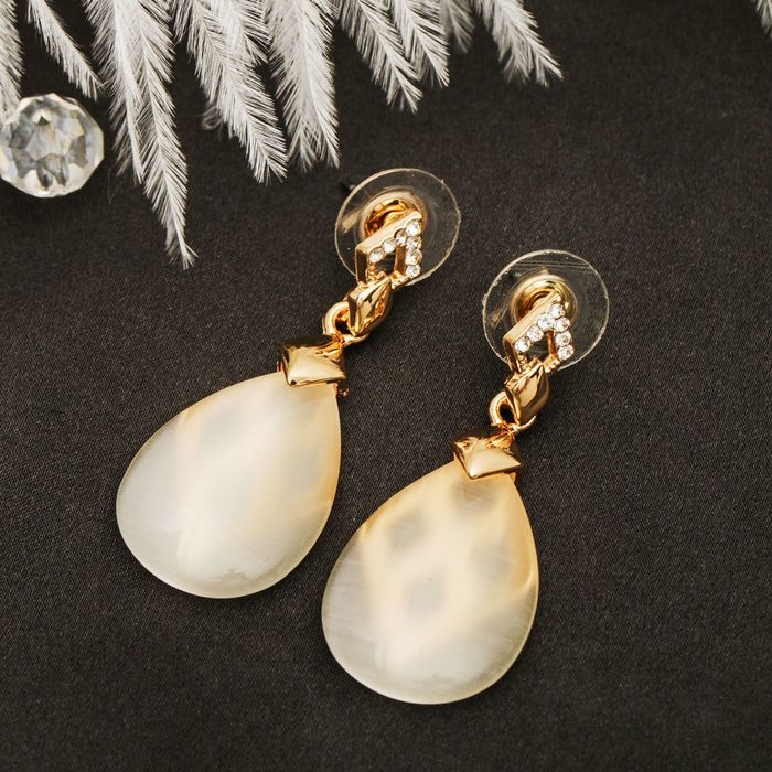 Серьги "Капля" преображение, цвет белый в золоте