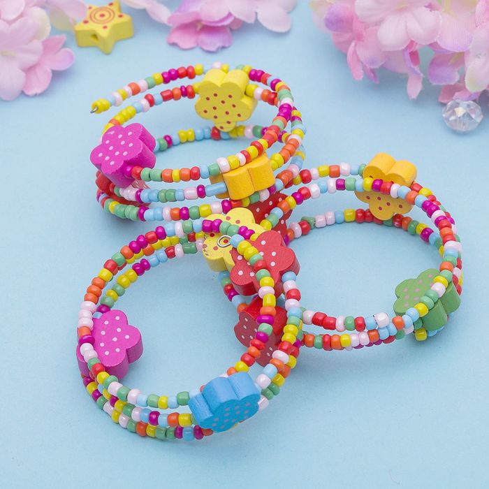 Браслет-пружинка детский "Выбражулька" 3 ряда, цветы в горошек, разноцветный