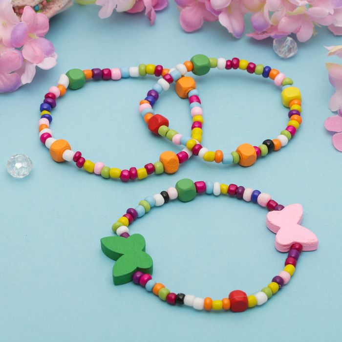 Браслет детский "Выбражулька" 3 нити, бабочки на радуге, цвет микс