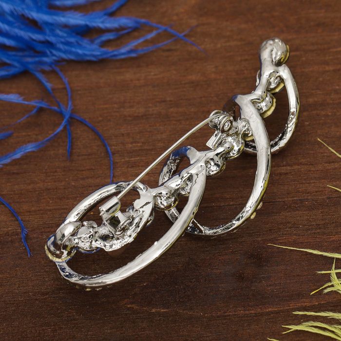 Брошь "Спираль искристая", разноцветная в серебре
