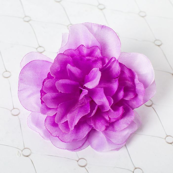 Сиреневый цветок для декора
