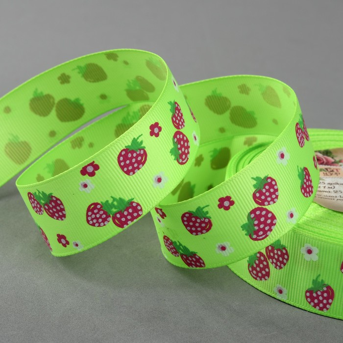 Лента репсовая "Клубника", 25мм, 22±1м, цвет зелёный