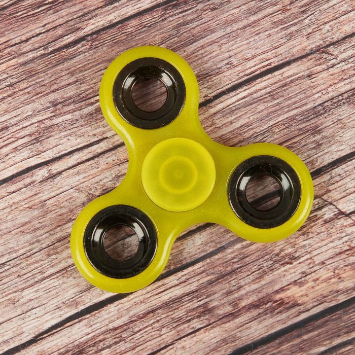 Спиннер "Светлячок" желтый, Флуоресцентный 6,5*6,5*1