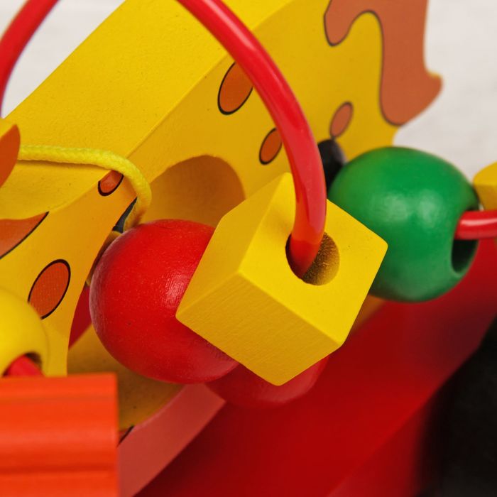 Лабиринт - каталка "Жёлтая лошадка"