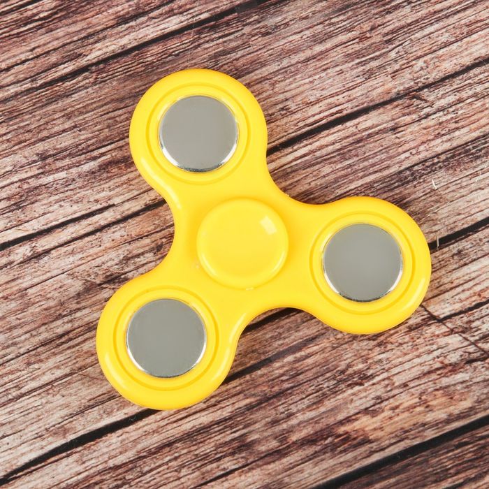 Спиннер "Минимум" желтый, вставки хром, 7*7*1см