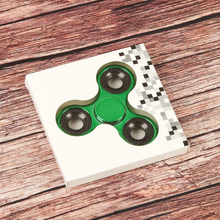 Спиннер "Классика" хром, зеленый, 7,5*0,5см