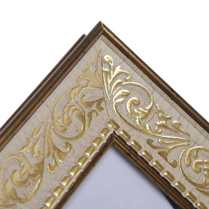 Фоторамка пластик 15х20 см "Золотой узор на белом песке" 26х21 см