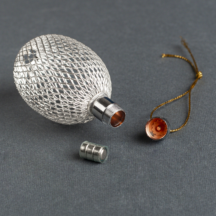 Подвеска световая "Шишка серебряная" (батарейки в комплекте), 8 см, 1 LED, RGB