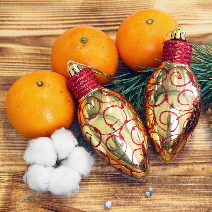 Украшение ёлочное "Лампочка с красным узором" (набор 6 шт) 5*9 см