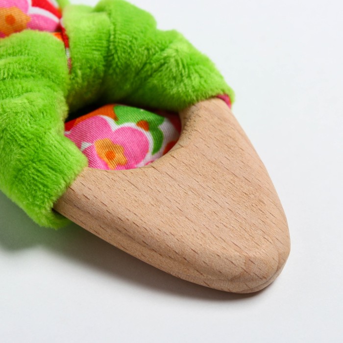 Развивающая игрушка-грызунок «Для маленьких принцесс», форма морковка