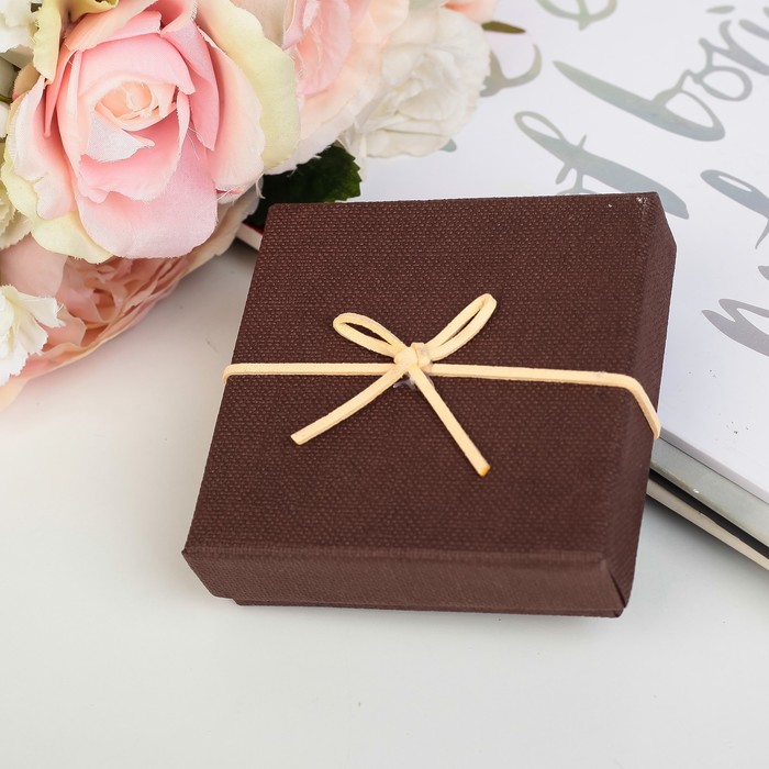 Коробка подарочная, коричневый, 10 х 10 х 3 см