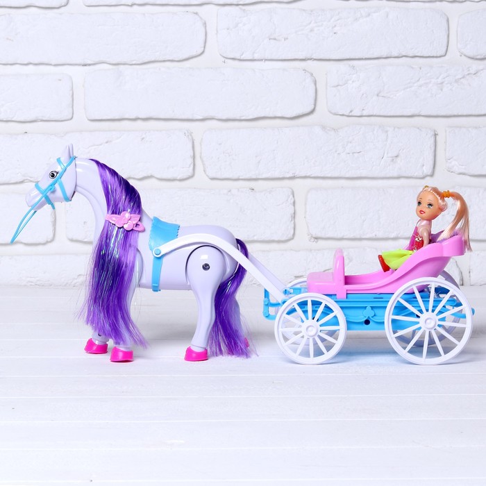 Карета для кукол "Сказка" с куклой малышкой, лошадка ходит, звуковые эффекты, МИКС