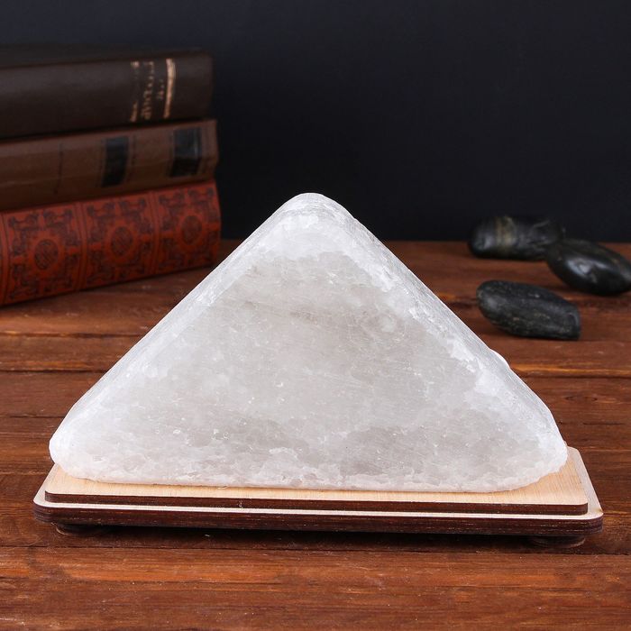 Соляной светильник "Треугольник малый", цельный кристалл