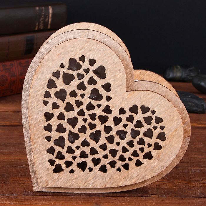Соляной светильник "Сердце", с кристаллами соли, деревянный декор