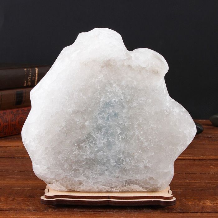 Соляной светильник "Кораблик", большой, цветной, синий, деревянный декор 18 х 20 х 6 см, цельный кристалл