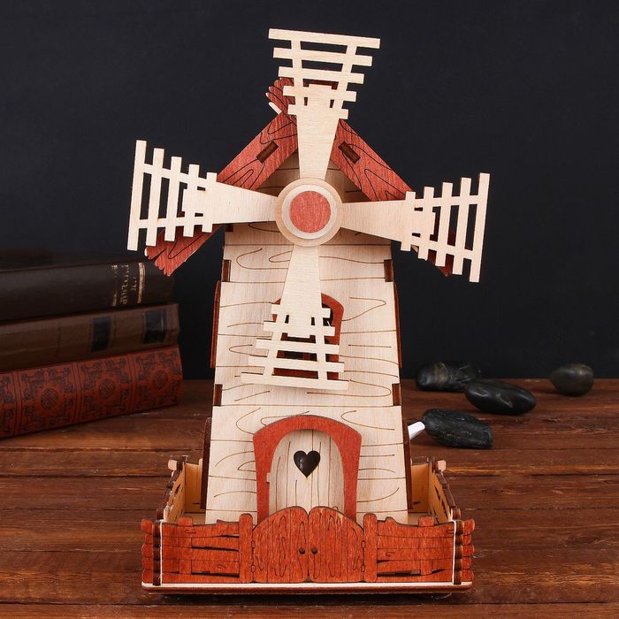 Соляной светильник "Мельница", 25 х 15 х 13 см, деревянный декор