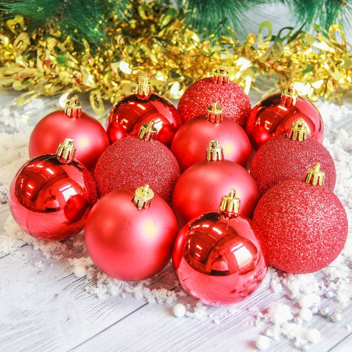 Новогодние шары "Красная роскошь" (набор 12 шт.)