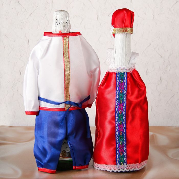 Украшение на шампанское "Русские красавицы"