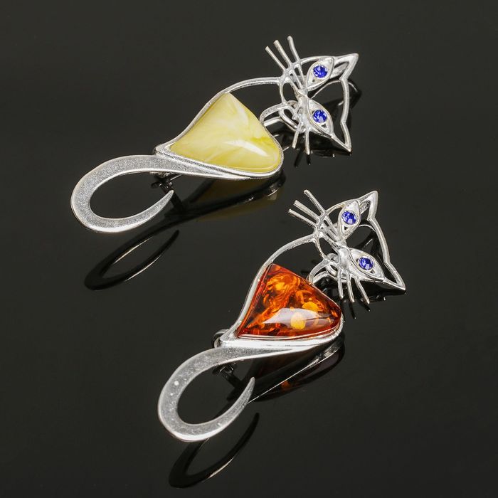 Брошь "Янтарь" кошка в посеребрении