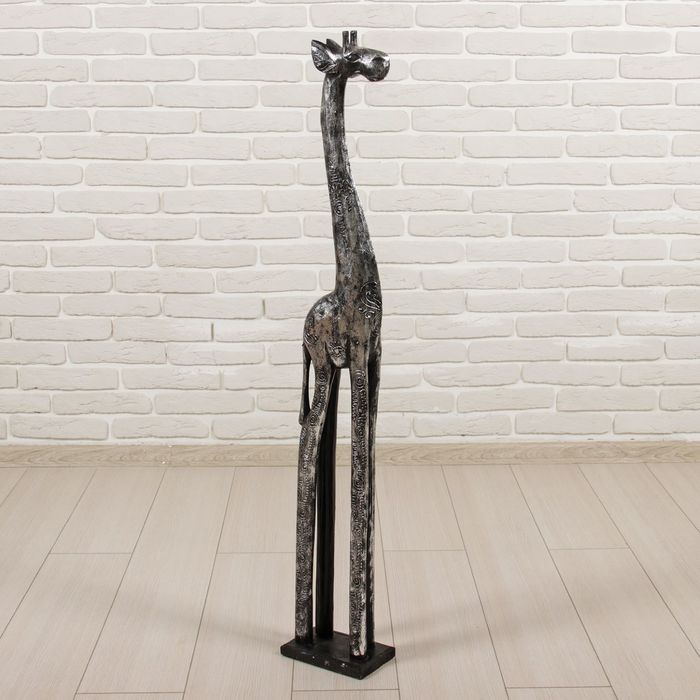 Сувенир дерево "Жираф угольного цвета с серебристыми рисунками" 120х20х12 см