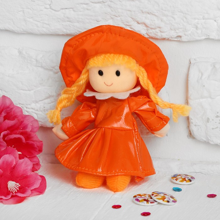 Мягкая игрушка «Кукла мини», в передничке и шляпке, цвета МИКС