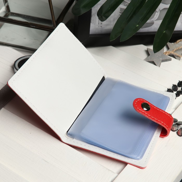 Визитница Двуцвет, 7,7*1*11см, 20 холдеров, бело/красный