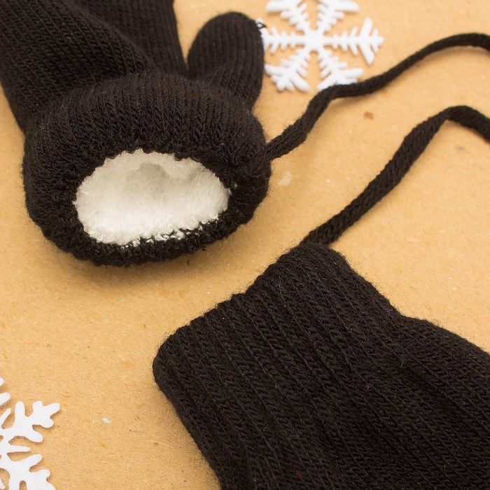 Варежки детские двухсл. на верёвочке Collorista, размер 14 (р-р произв. 12*7 см), цвет чёрный