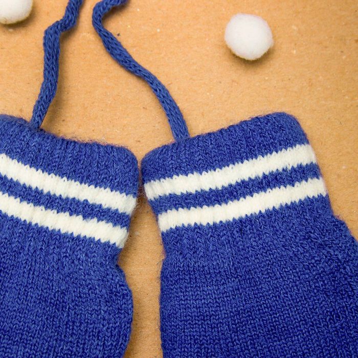 Варежки детские двухсл. на верёвочке Collorista"Полоска", размер 14 (р-р произв. 12*7 см), цвет голубой