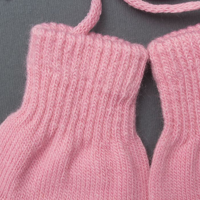 Варежки детские на верёвочке Collorista, размер 14 (р-р произв. 12*7 см), цвет розовый