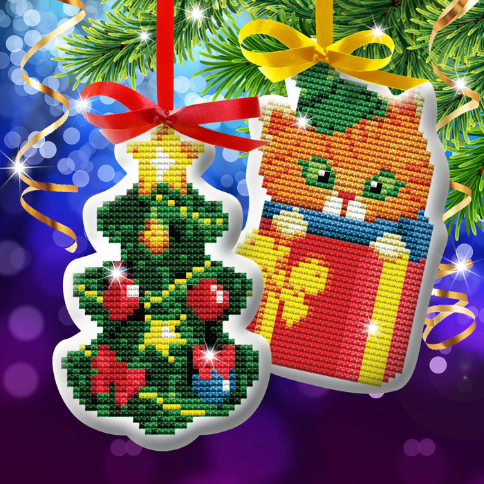 Новый год, вышивка крестиком на елочной подвеске "Котенок и елочка", основа 25*35 см