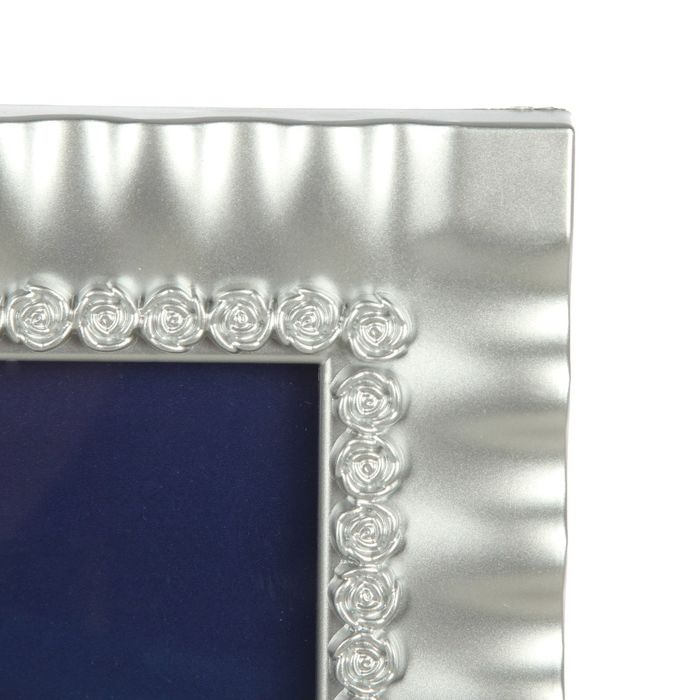 Фоторамка пластик 13х18 см "Розы с воланами" серебро 24х19х8 см