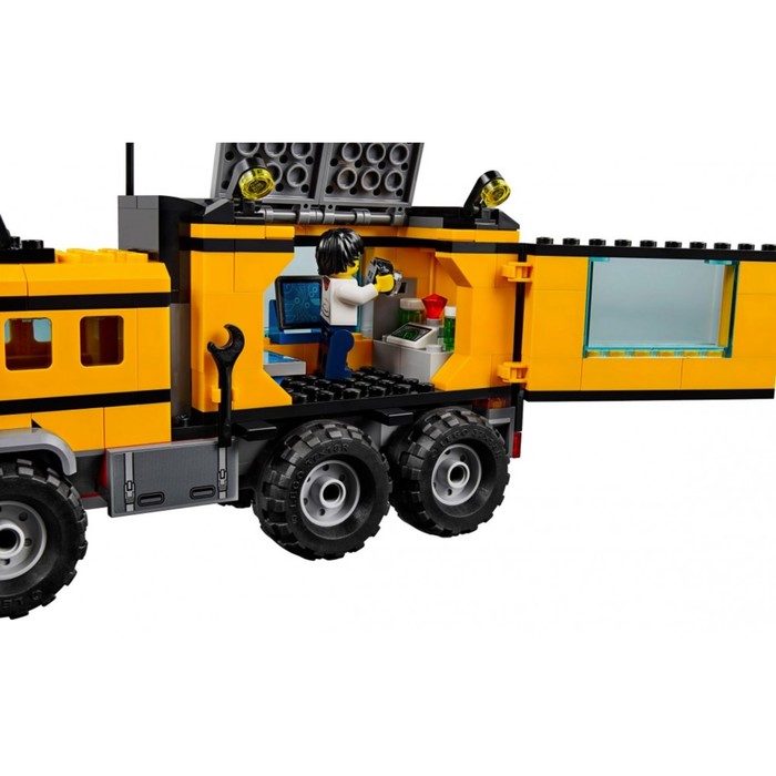 Конструктор «Передвижная лаборатория в джунглях», 426 деталей