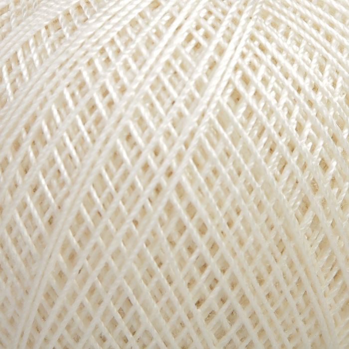 Нитки вязальные "Кружевница" 195м/20гр 100% мерсеризованный хлопок цвет 0102