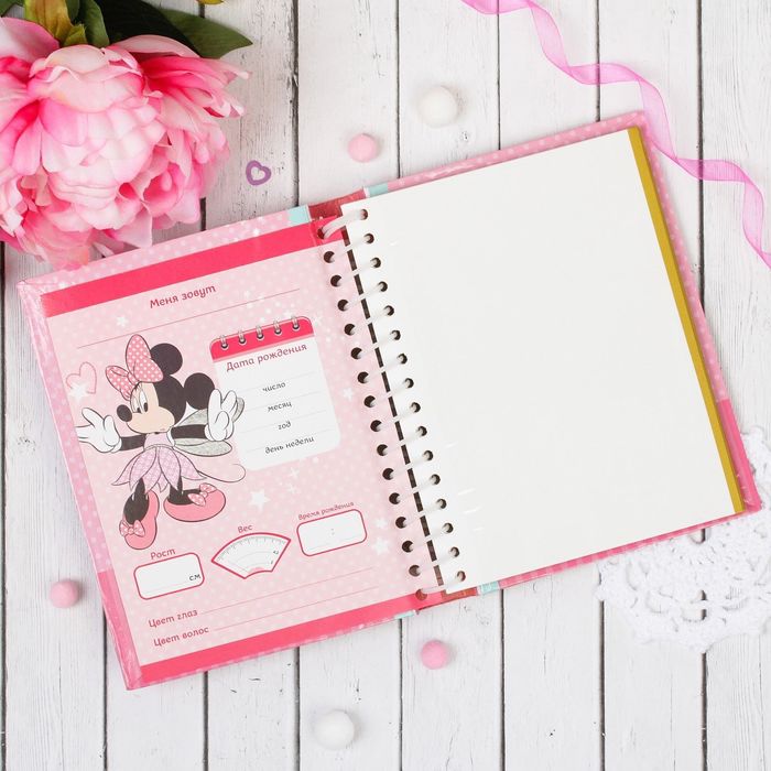 Подарочный набор: фотоальбом 10 магнит. листов, набор памятных коробочек в пенале "Мой первый год", Минни Маус, Дисней Беби