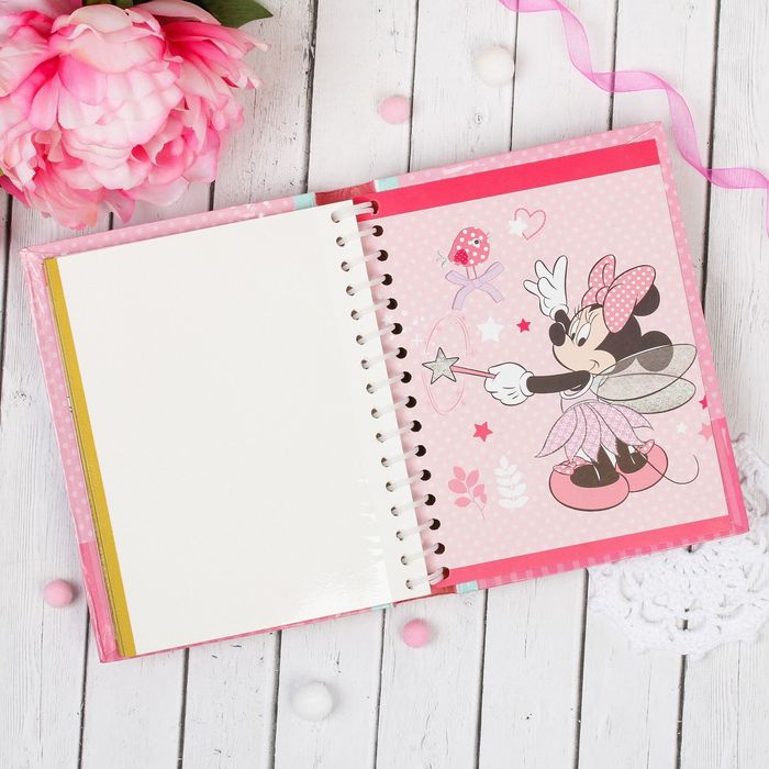 Подарочный набор: фотоальбом 10 магнит. листов, набор памятных коробочек в пенале "Мой первый год", Минни Маус, Дисней Беби