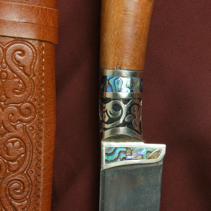 Пчак Шархон, рукоять из дерева (сухма), гарда и навершие мельхиор с садафом