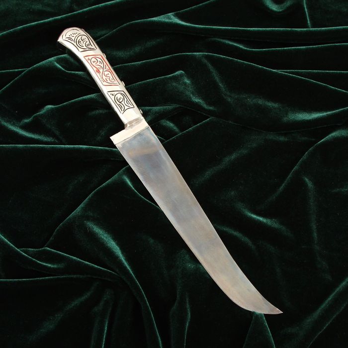 Пчак Шархон, рукоять из мельхиора