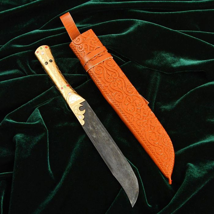 Пчак Шархон, рукоять из латуни, гарда с узором