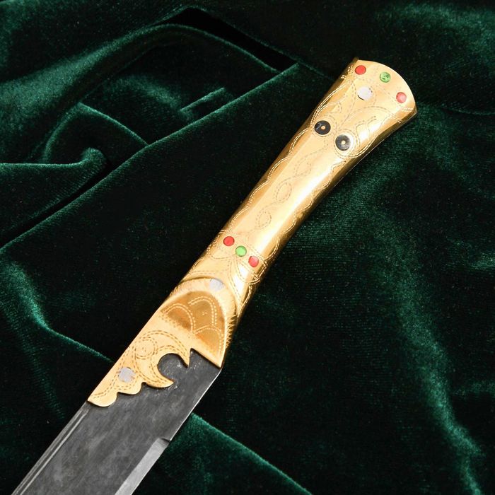 Пчак Шархон, рукоять из латуни, гарда с узором