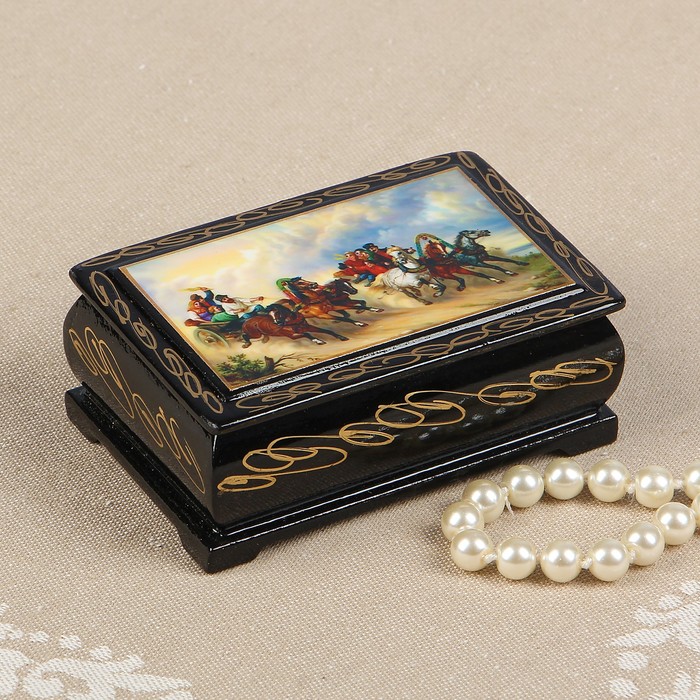 Шкатулка «Гонки на тройках», 6×9 см, лаковая миниатюра