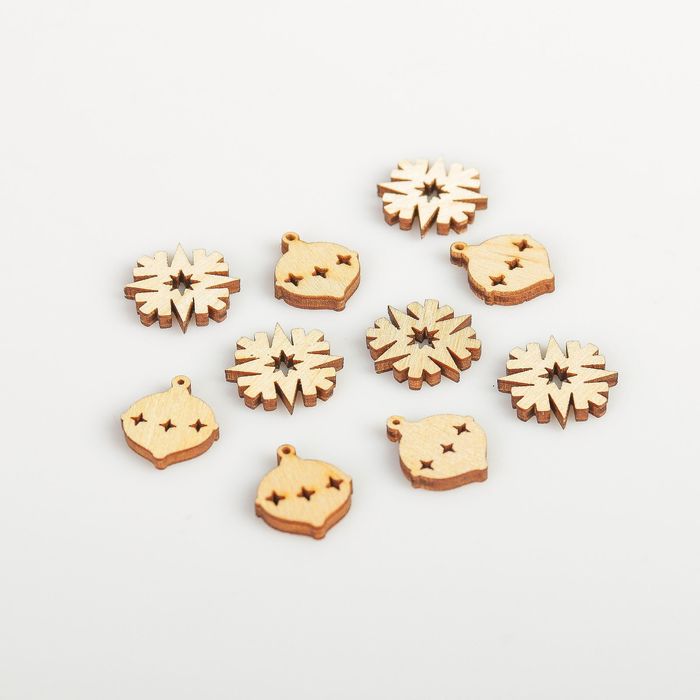 Набор декоративных элементов для творчества "С веночком" 10шт, по 2 см