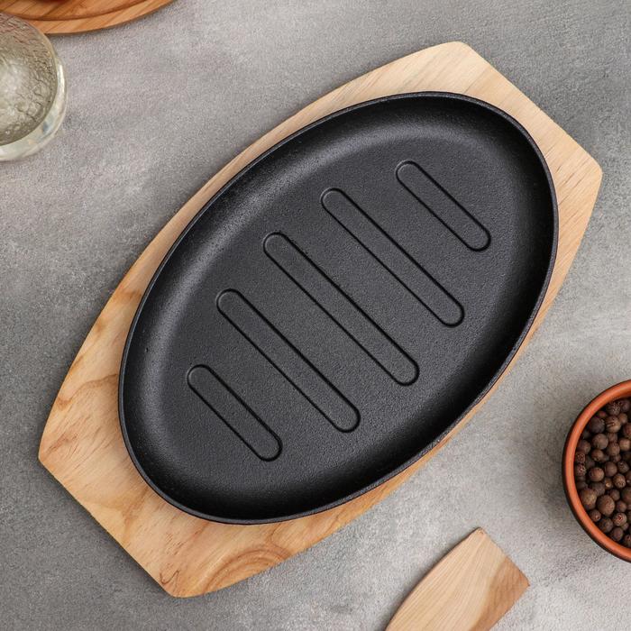 Сковорода 26,3х17 см "Овал. Гриль", на деревянной подставке