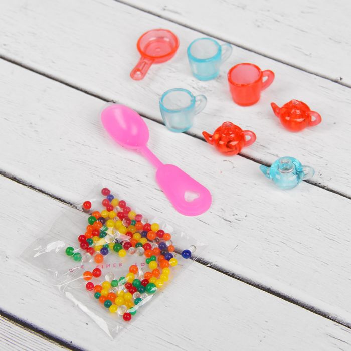 Растущие животные "Чаепитие", с гидрогелем, посудка: 1,5 × 0,5 см, МИКС