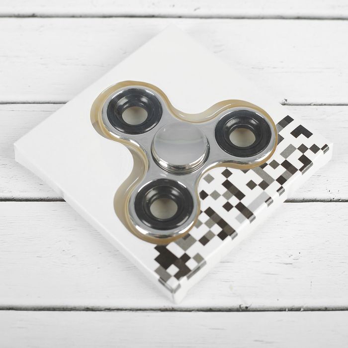 Спиннер "Блеск", цвет серебро