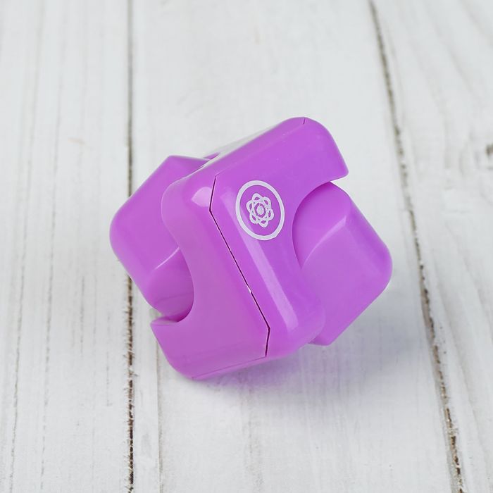 Кубик антистресс "Спиннер", цвет фиолетовый