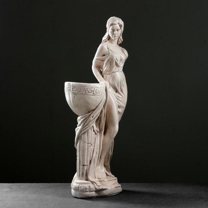 Фигурное кашпо "Девушка Дана" состаренный 81см