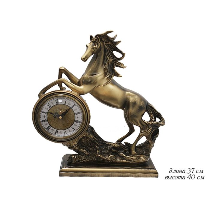 Часы настольные "Конь"