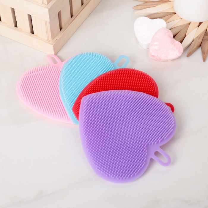 Губка для чистки посуды силиконовая "Сердце" 11х11х1,5 см, цвет МИКС