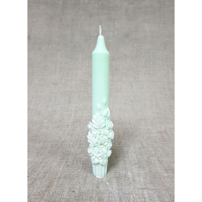 Свеча Коническая "Объёмные розы" мятная