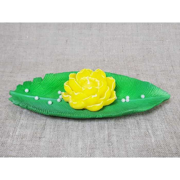 Свеча на подставке"Тропикана " желтая